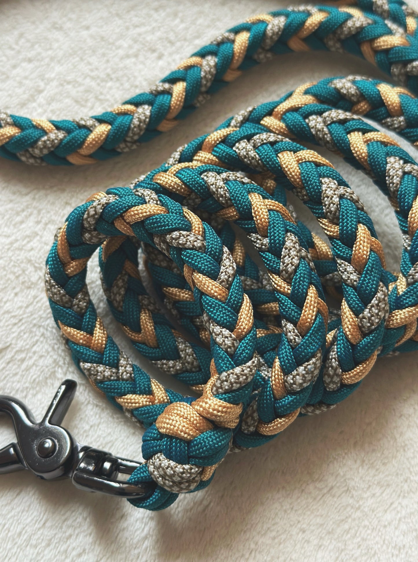 Guinzaglio artigianale per cani di tutte le taglie