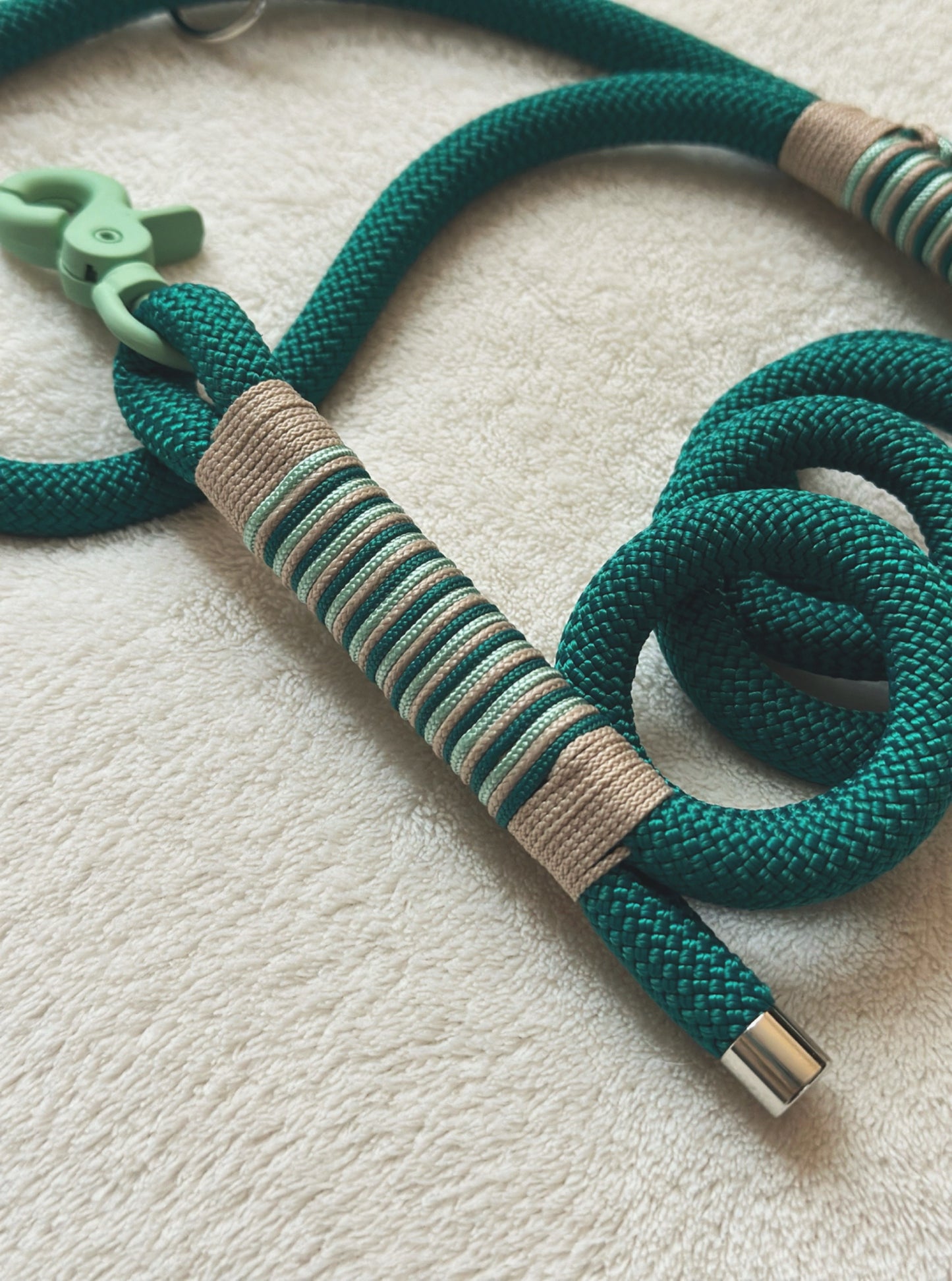 Guinzaglio in corda resistente in nylon per cani di tutte le taglie