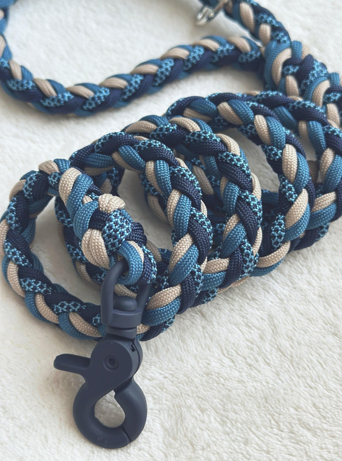 Guinzaglio per cani blu