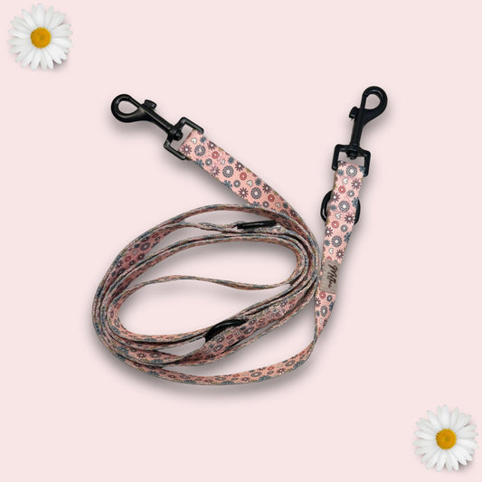 Guinzaglio da addestramento regolabile rosa con fiori