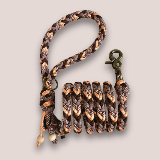 guinzaglio artigianale in paracord 