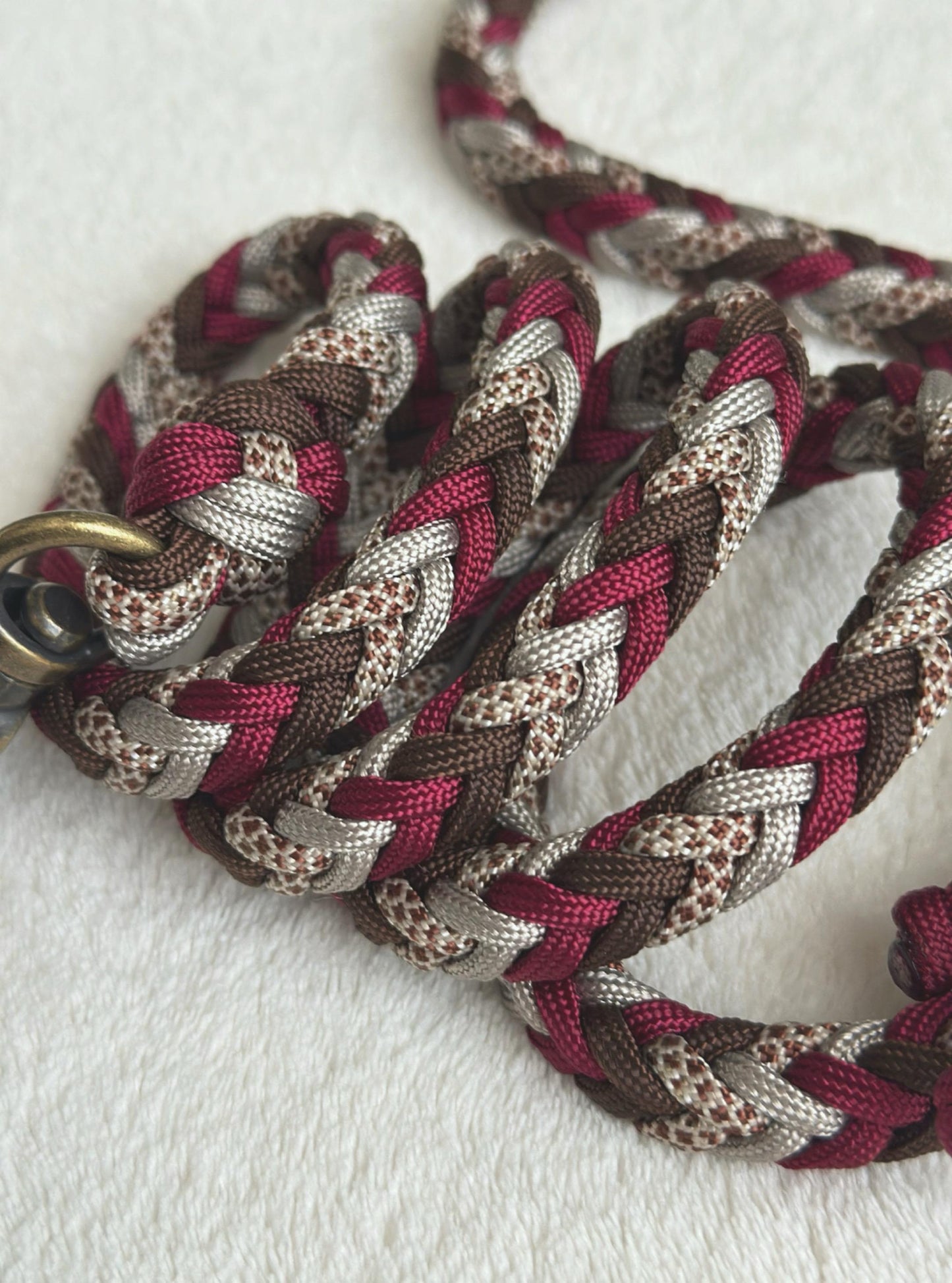 Guinzaglio per cani in paracord