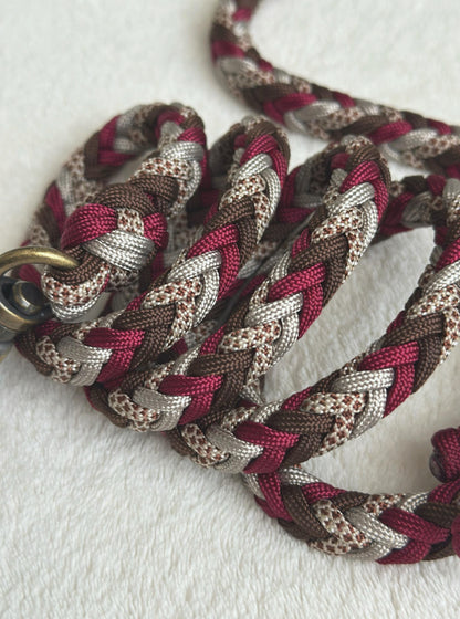 Guinzaglio per cani in paracord