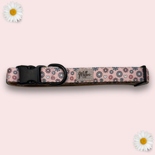 Collare per cani rosa con fiori