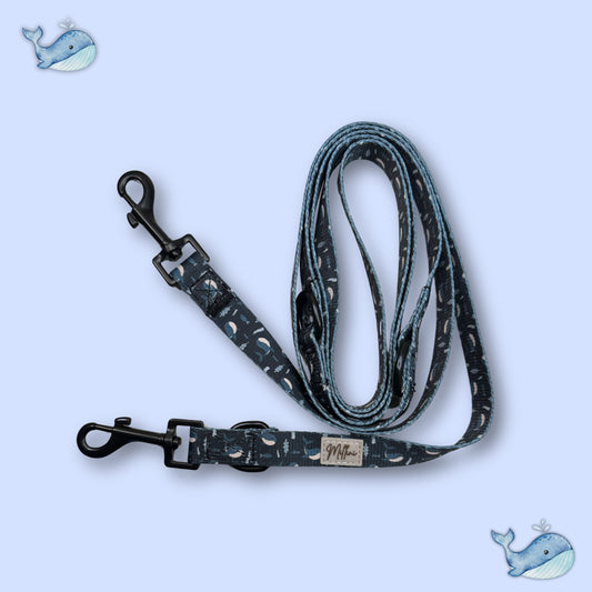 guinzaglio da addestramento regolabile blu con balene